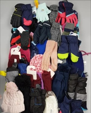 Фотография  174 - Шапки, шарфы, перчатки детские СТОК#3 кг, ЛОТ №2452 оптом в Йошкар-Оле и республике Марий Эл