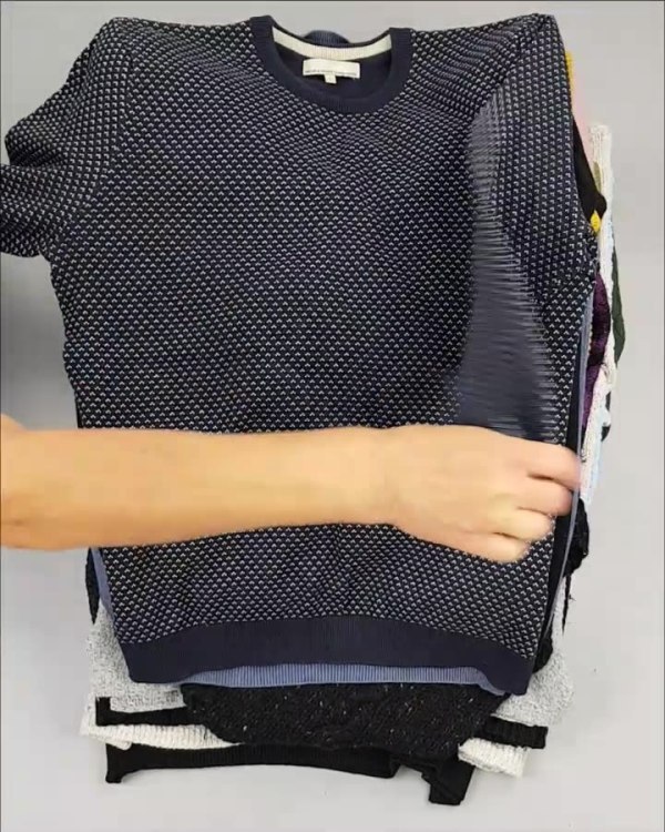 Фотография  209 - Джемпер муж+жен экстра#15 кг , Лот№2612 оптом в Йошкар-Оле и республике Марий Эл