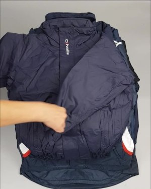 Фотография  777 - Куртки СПОРТ СТОК дети#10 кг , Лот№ 2641 оптом в Йошкар-Оле и республике Марий Эл