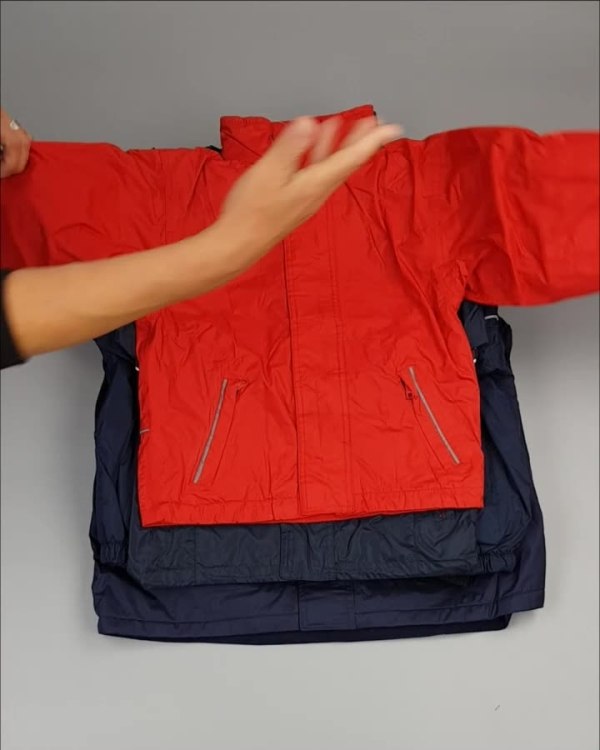 Фотография  410 - Куртки СПОРТ СТОК дети#10 кг , Лот№ 2643 оптом в Йошкар-Оле и республике Марий Эл