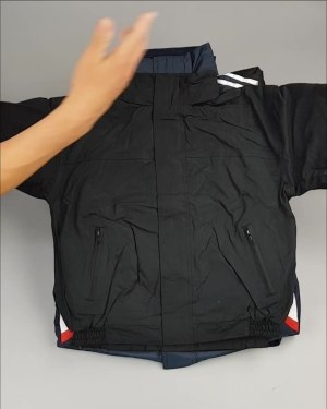 Фотография  561 - Куртки СПОРТ СТОК дети#10 кг , Лот№ 2643 оптом в Йошкар-Оле и республике Марий Эл