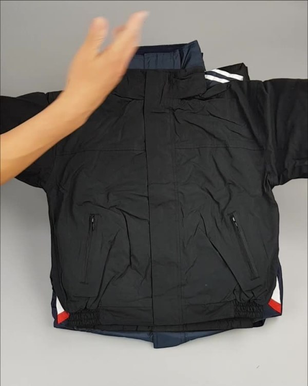 Фотография  601 - Куртки СПОРТ СТОК дети#10 кг , Лот№ 2643 оптом в Йошкар-Оле и республике Марий Эл