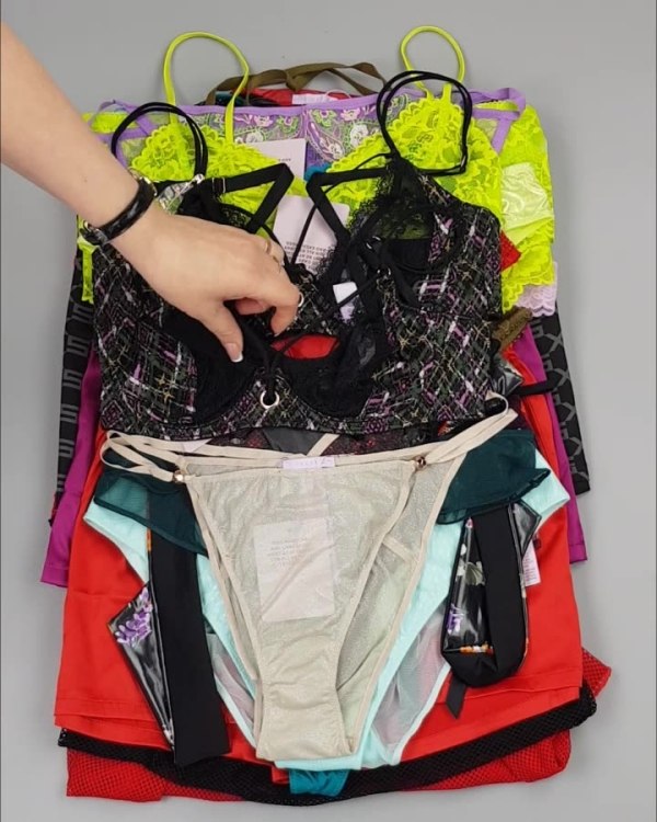 Фотография  586 - Нижнее белье Savage#50 шт, ЛОТ №4036 оптом в Йошкар-Оле и республике Марий Эл