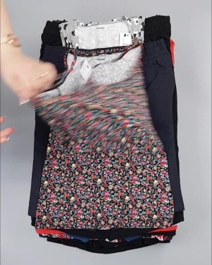 Фотография  473 - CALZEDONIA лето mix#50 шт, ЛОТ №4073 оптом в Йошкар-Оле и республике Марий Эл