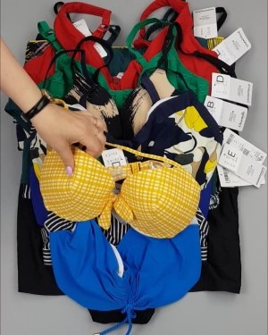 Фотография  554 - Купальники Chantelle#30 шт, ЛОТ №4410 оптом в Йошкар-Оле и республике Марий Эл