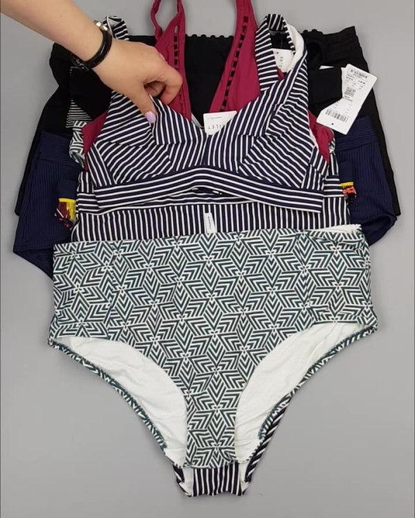 Фотография  946 - Купальники Chantelle#23 шт, ЛОТ №4412 оптом в Йошкар-Оле и республике Марий Эл