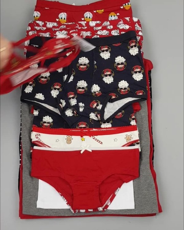 Фотография  408 - Нижнее белье CALZEDONIA дети#40 шт, ЛОТ №4443 оптом в Йошкар-Оле и республике Марий Эл