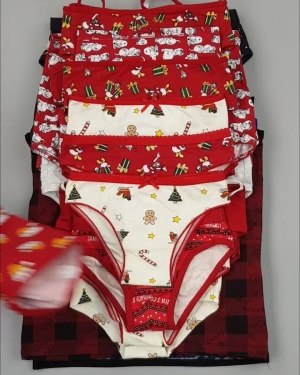 Фотография  603 - Нижнее белье CALZEDONIA дети#40 шт, ЛОТ №4445 оптом в Йошкар-Оле и республике Марий Эл