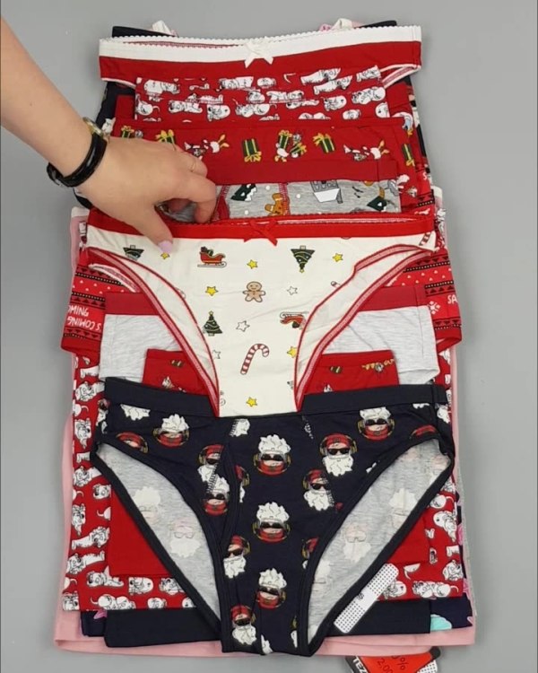 Фотография  193 - Нижнее белье CALZEDONIA дети#40 шт, ЛОТ №4446 оптом в Йошкар-Оле и республике Марий Эл