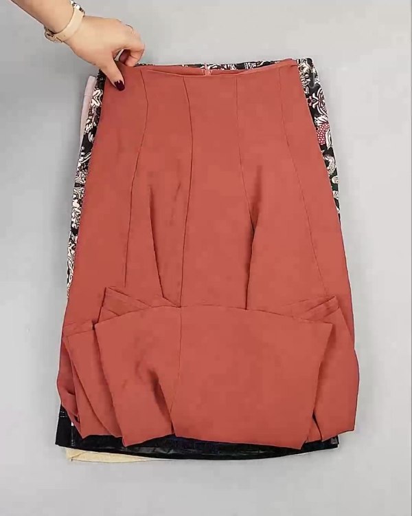 Фотография  821 - Юбки Корея#20 шт, ЛОТ №5062 оптом в Йошкар-Оле и республике Марий Эл