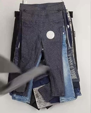 Фотография  792 - Брюки, джинсы дети C&A #5 кг, ЛОТ №5461 оптом в Йошкар-Оле и республике Марий Эл