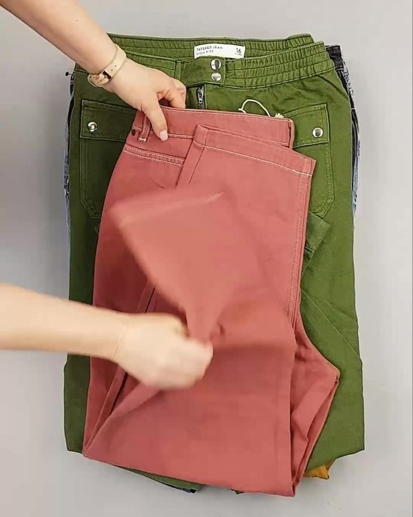 Фотография  644 - Джинсы NEXT Women#10 кг, ЛОТ №5876 оптом в Йошкар-Оле и республике Марий Эл