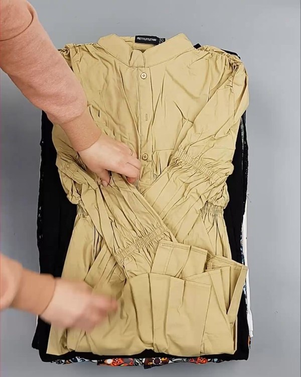 Фотография  392 - Англия СТОК лето#15 кг, ЛОТ №6004 оптом в Йошкар-Оле и республике Марий Эл