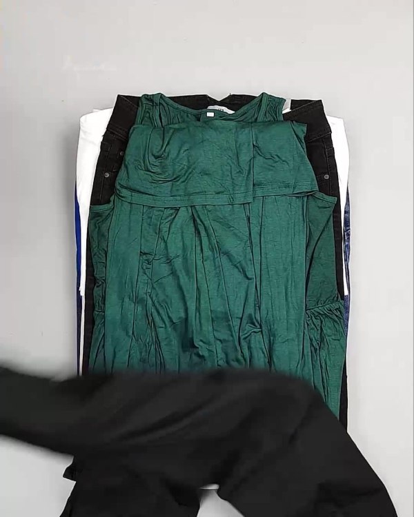 Фотография  353 - Англия СТОК лето#15 кг, ЛОТ №6005 оптом в Йошкар-Оле и республике Марий Эл