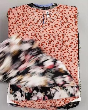 Фотография  457 - Блузки Bestseller 44#5 кг, ЛОТ №6082 оптом в Йошкар-Оле и республике Марий Эл