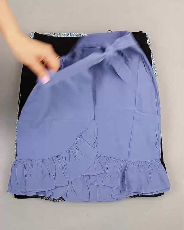 Фотография  735 - Юбки Bestseller 44#5 кг, ЛОТ №6119 оптом в Йошкар-Оле и республике Марий Эл