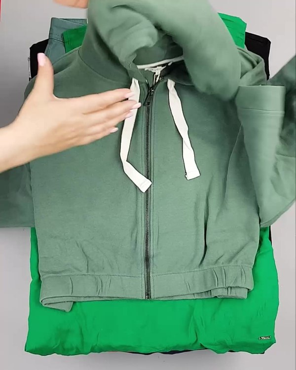 Фотография  798 - TOM TAILOR mix 0424#15 кг, ЛОТ №6335 оптом в Йошкар-Оле и республике Марий Эл