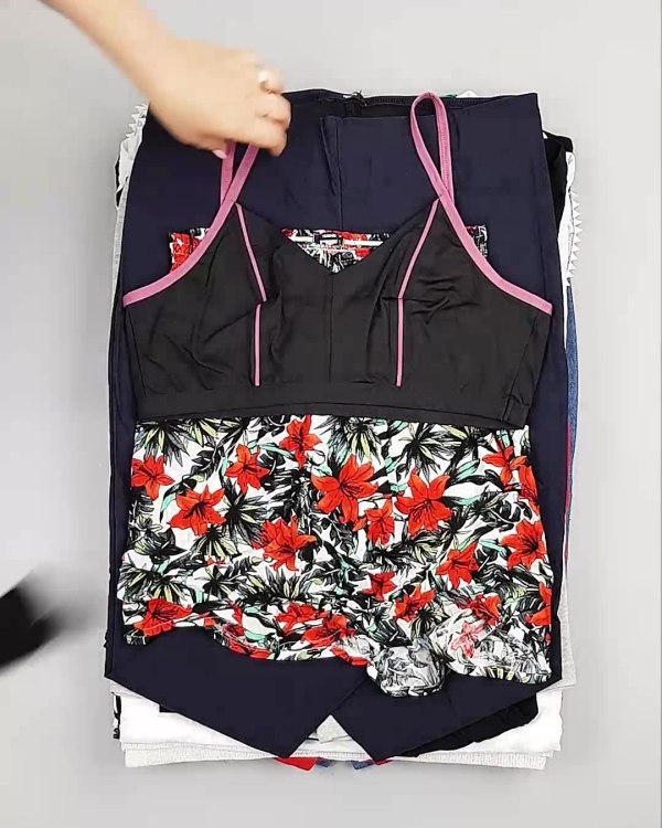 Фотография  601 - CALZEDONIA лето mix#50 шт, ЛОТ №6366 оптом в Йошкар-Оле и республике Марий Эл