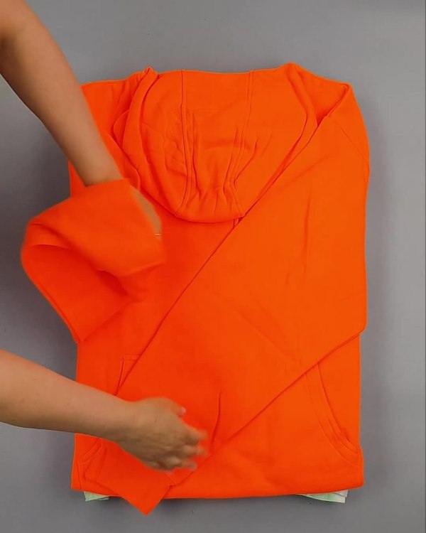 Фотография  296 - Толстовки СТОК CAN 0424#10 кг, ЛОТ №6425 оптом в Йошкар-Оле и республике Марий Эл