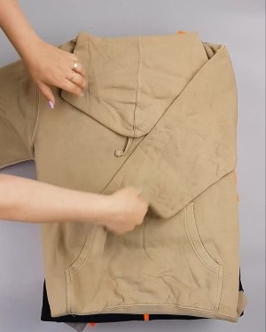 Фотография  406 - Толстовки СТОК CAN 0424#10 кг, ЛОТ №6425 оптом в Йошкар-Оле и республике Марий Эл