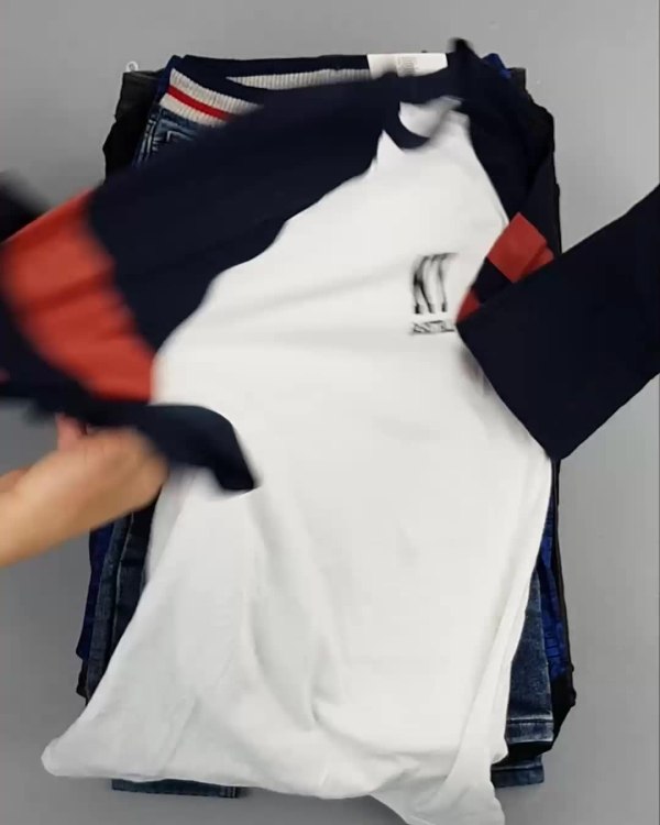 Фотография  352 - C&A BABY Kids Winter #7 кг, ЛОТ №6615 оптом в Йошкар-Оле и республике Марий Эл