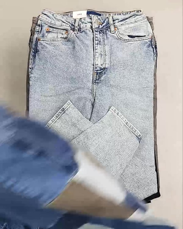 Фотография  574 - Джинсы женские Дания#10 кг, ЛОТ №6762 оптом в Йошкар-Оле и республике Марий Эл