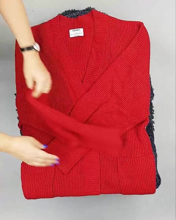 Фотография  529 - Кардиганы СТОК CAN#10 кг, ЛОТ №6888 оптом в Йошкар-Оле и республике Марий Эл