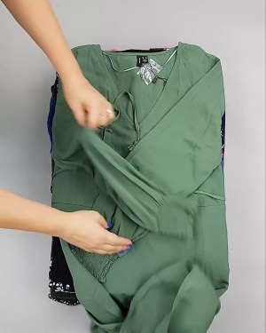 Фотография  954 - DK+Bestseller Winter mix 064#15 кг, ЛОТ №6898 оптом в Йошкар-Оле и республике Марий Эл