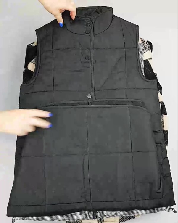 Фотография  914 - Верхняя одежда Дания#10,2 кг ЛОТ №6911 оптом в Йошкар-Оле и республике Марий Эл