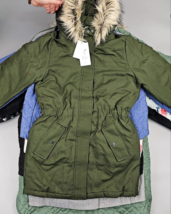 Фотография  350 - Верхняя одежда VILA#10 кг, ЛОТ №6823 оптом в Йошкар-Оле и республике Марий Эл