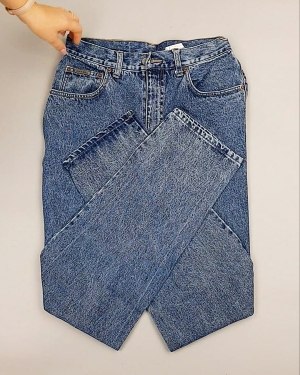 Фотография  691 - Джинсы CALVIN KLEIN муж #7,6 кг, ЛОТ №7021 оптом в Йошкар-Оле и республике Марий Эл