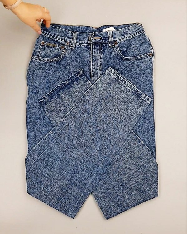 Фотография  959 - Джинсы CALVIN KLEIN муж #7,6 кг, ЛОТ №7021 оптом в Йошкар-Оле и республике Марий Эл