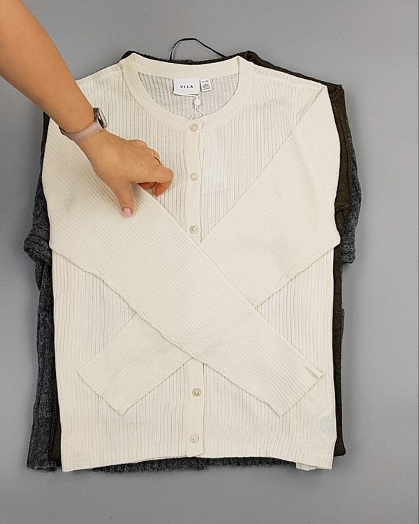 Фотография  763 - Кардиганы VILA W 104#7 кг, ЛОТ №7155 оптом в Йошкар-Оле и республике Марий Эл