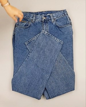 Фотография  138 - Джинсы CALVIN KLEIN муж #8,1 кг, ЛОТ №7022 оптом в Йошкар-Оле и республике Марий Эл