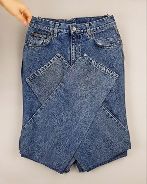 Фотография  886 - Джинсы CALVIN KLEIN муж #8,1 кг, ЛОТ №7022 оптом в Йошкар-Оле и республике Марий Эл