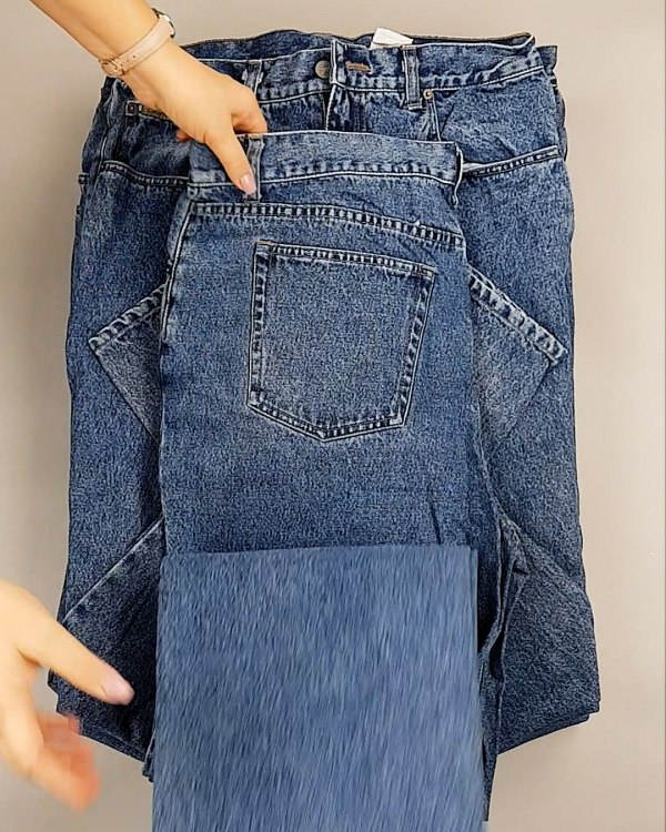 Фотография  494 - Джинсы CALVIN KLEIN муж #7,6 кг, ЛОТ №7020 оптом в Йошкар-Оле и республике Марий Эл