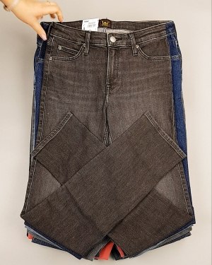 Фотография  611 - Джинсы LEE м/ж#7,9 кг, ЛОТ №7032 оптом в Йошкар-Оле и республике Марий Эл