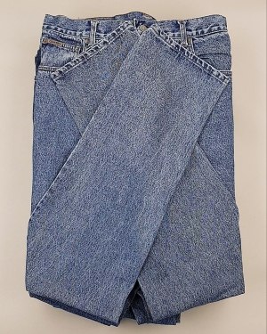 Купить Джинсы CALVIN KLEIN муж #7,6 кг, ЛОТ №7021 оптом в Йошкар-Оле и республике Марий Эл