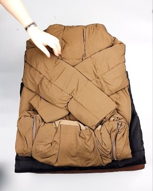 Фотография  882 - Верхняя одежда BESTSELLER Дания 104#10 кг, ЛОТ №7267 оптом в Йошкар-Оле и республике Марий Эл