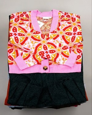 Купить Кардиганы VILA W 104#7 кг, ЛОТ №7384 оптом в Йошкар-Оле и республике Марий Эл