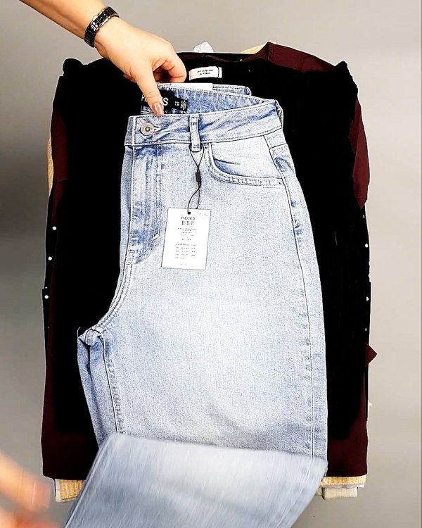 Фотография  966 - Bestseller Winter mix 104#15 кг, ЛОТ №7306 оптом в Йошкар-Оле и республике Марий Эл