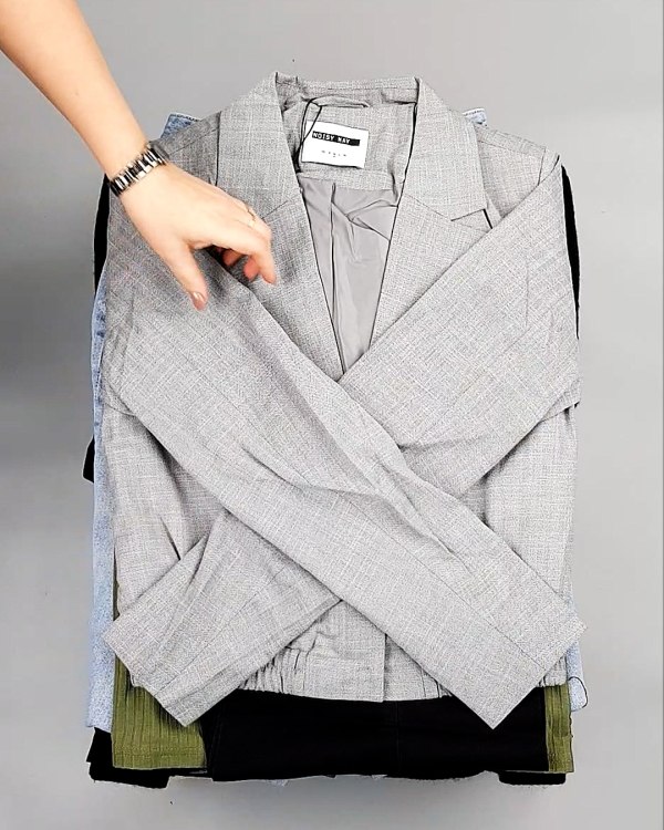 Фотография  837 - Bestseller Winter mix 104#15 кг, ЛОТ №7347 оптом в Йошкар-Оле и республике Марий Эл