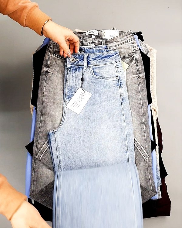 Фотография  617 - Bestseller Winter В mix 114#15 кг, ЛОТ №7375 оптом в Йошкар-Оле и республике Марий Эл