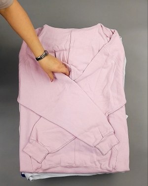 Фотография  447 - Толстовки м/ж (Sweat Tops)#20 кг, ЛОТ №7435 оптом в Йошкар-Оле и республике Марий Эл