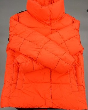 Купить Верхняя одежда AMAZON жен 015#10 кг, ЛОТ №7712 оптом в Йошкар-Оле и республике Марий Эл