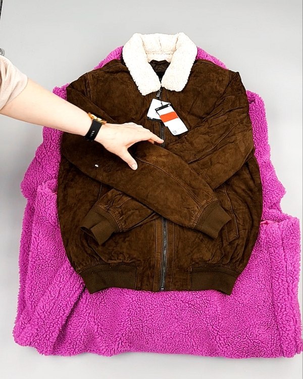 Фотография  420 - Верхняя одежда м/ж C&A 025#10 кг оптом в Йошкар-Оле и республике Марий Эл