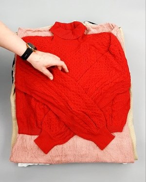 Фотография  192 - Джемпера СТОК CAN 084#7 кг, ЛОТ №7649 оптом в Йошкар-Оле и республике Марий Эл