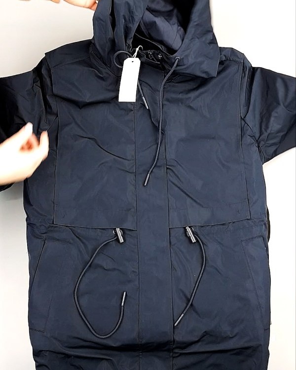 Фотография  673 - Верхняя одежда весна TOM TAILOR 124#7,8 кг, ЛОТ №7581 оптом в Йошкар-Оле и республике Марий Эл