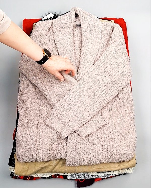 Фотография  850 - Кардиганы СТОК CAN 084#7 кг, ЛОТ №7672 оптом в Йошкар-Оле и республике Марий Эл