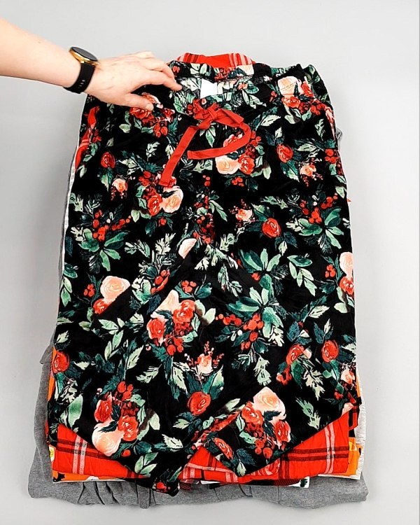 Фотография  916 - Домашняя одежда м/ж AMAZON 015#7 кг, ЛОТ №7782 оптом в Йошкар-Оле и республике Марий Эл